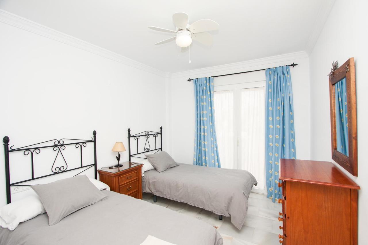 Appartement Residencial Aljamar à Nerja Extérieur photo