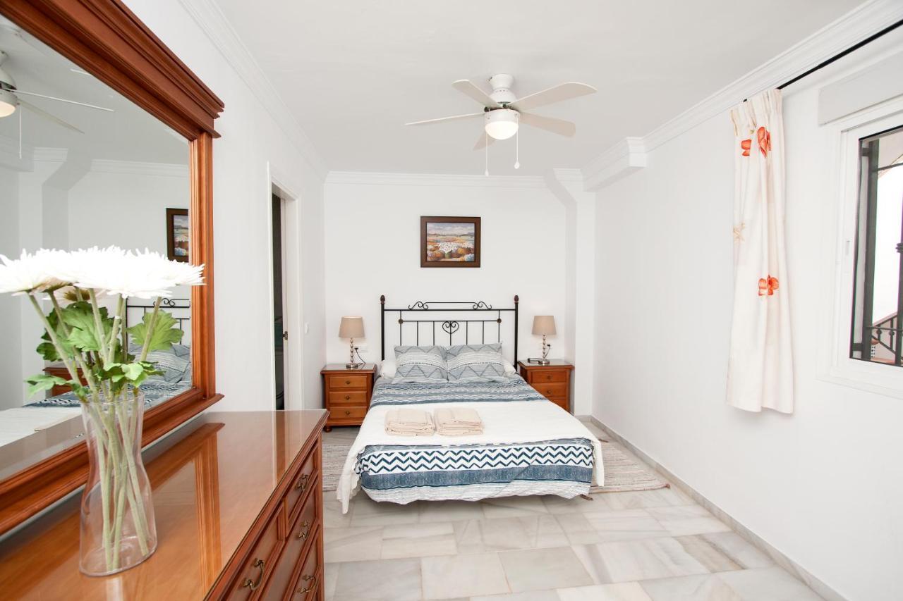 Appartement Residencial Aljamar à Nerja Extérieur photo